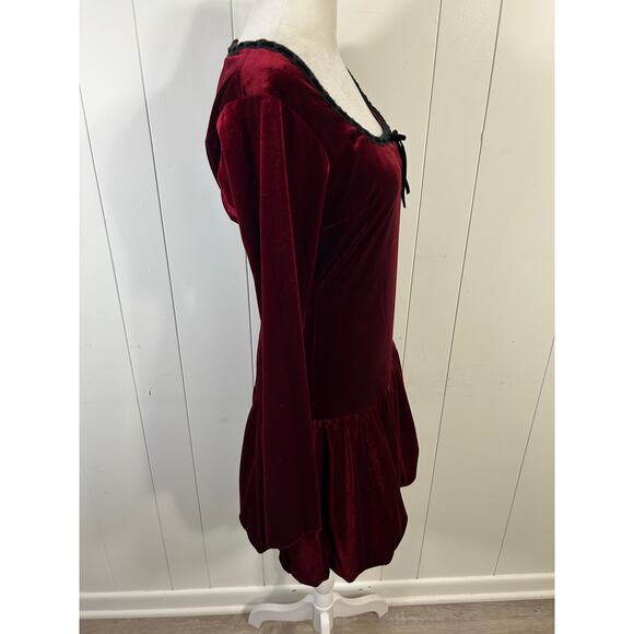 ALEXIA ADMOR Rach Velvet Scoopneck Lace Insert Dress in Burgandy. Size S. NWOT - Picture 3 of 9